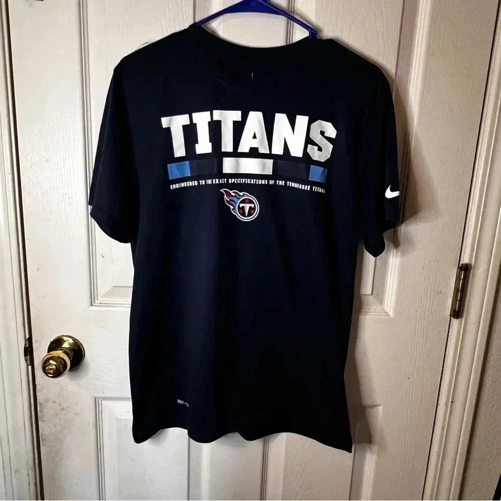 NIKE DRI-FIT TENNESSEE TITANS Navy Blue Short Sleeve Shirt NFL Football Size M